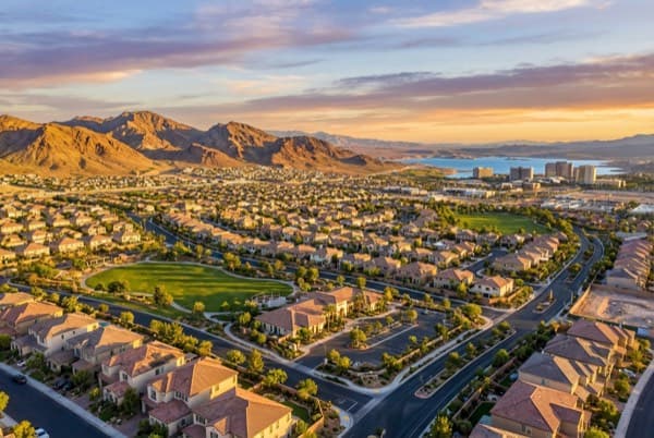 Henderson Nevada cityscape with Green Valley homes and mountains